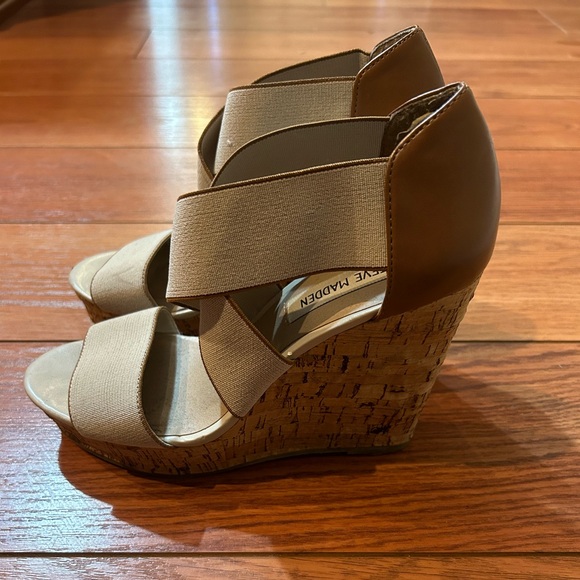 Steve Madden Wedges - Picture 4 of 4